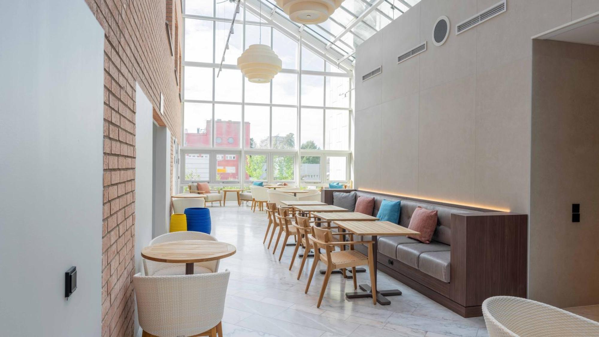 Voco Stockholm - Kista By Ihg Hotel Luaran gambar