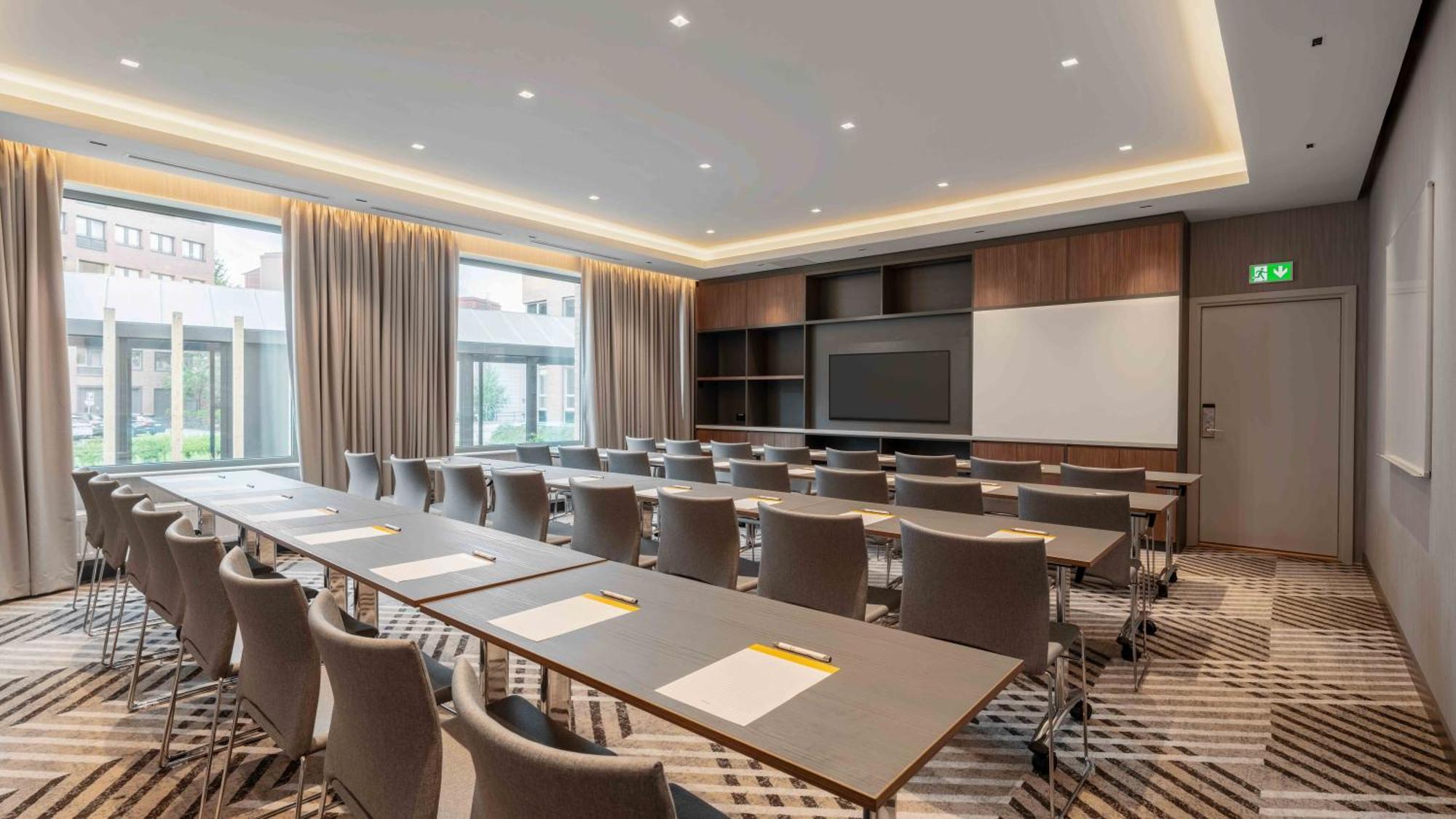 Voco Stockholm - Kista By Ihg Hotel Luaran gambar
