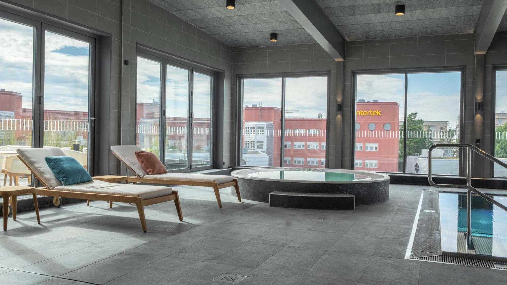 Voco Stockholm - Kista By Ihg Hotel Luaran gambar