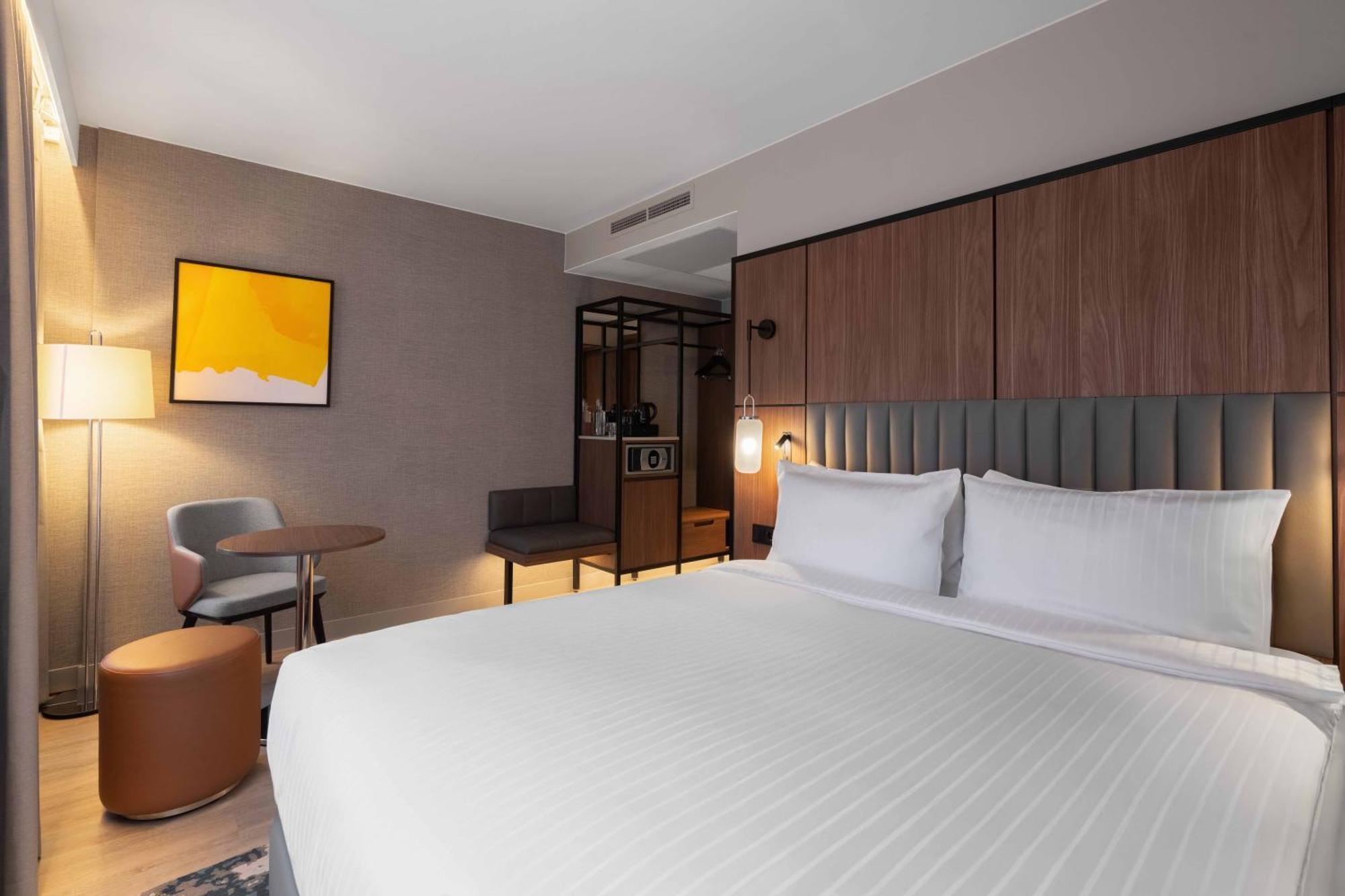 Voco Stockholm - Kista By Ihg Hotel Luaran gambar